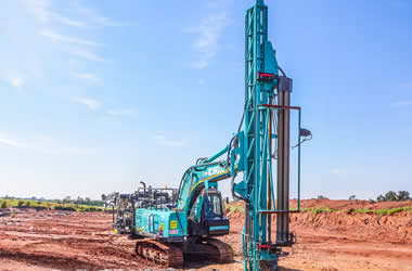 Services drill rig