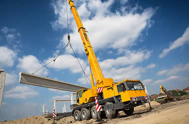Services boom lift